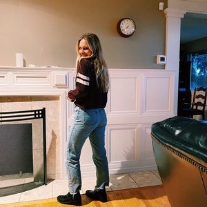 Brandy Melville maroon sweater